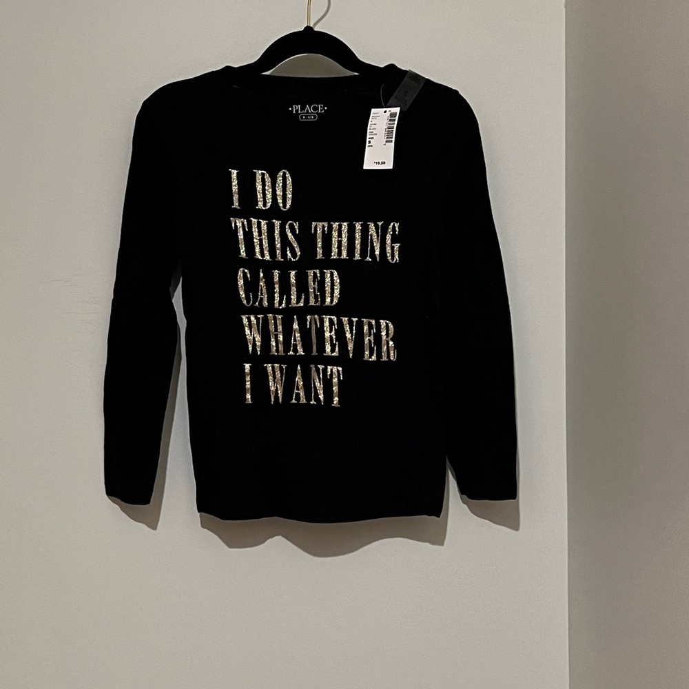 Lot 2 long sleeve shirts